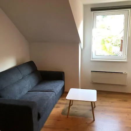 Apartment Mountain Corner *