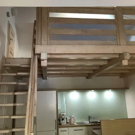 Mountain Corner Apartment *
